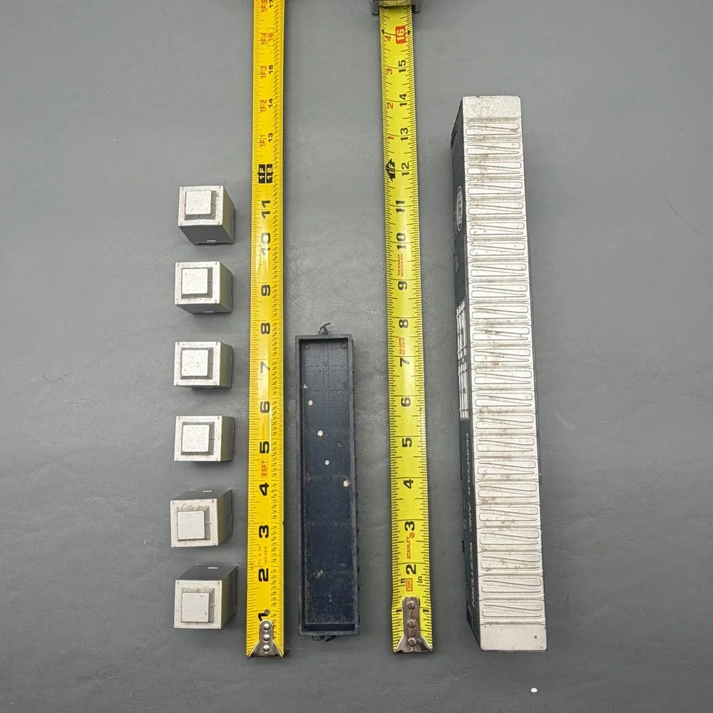 Athearn HO Scale Norfolk & Western 86' Hi-Cube & 50' Gondola Lot